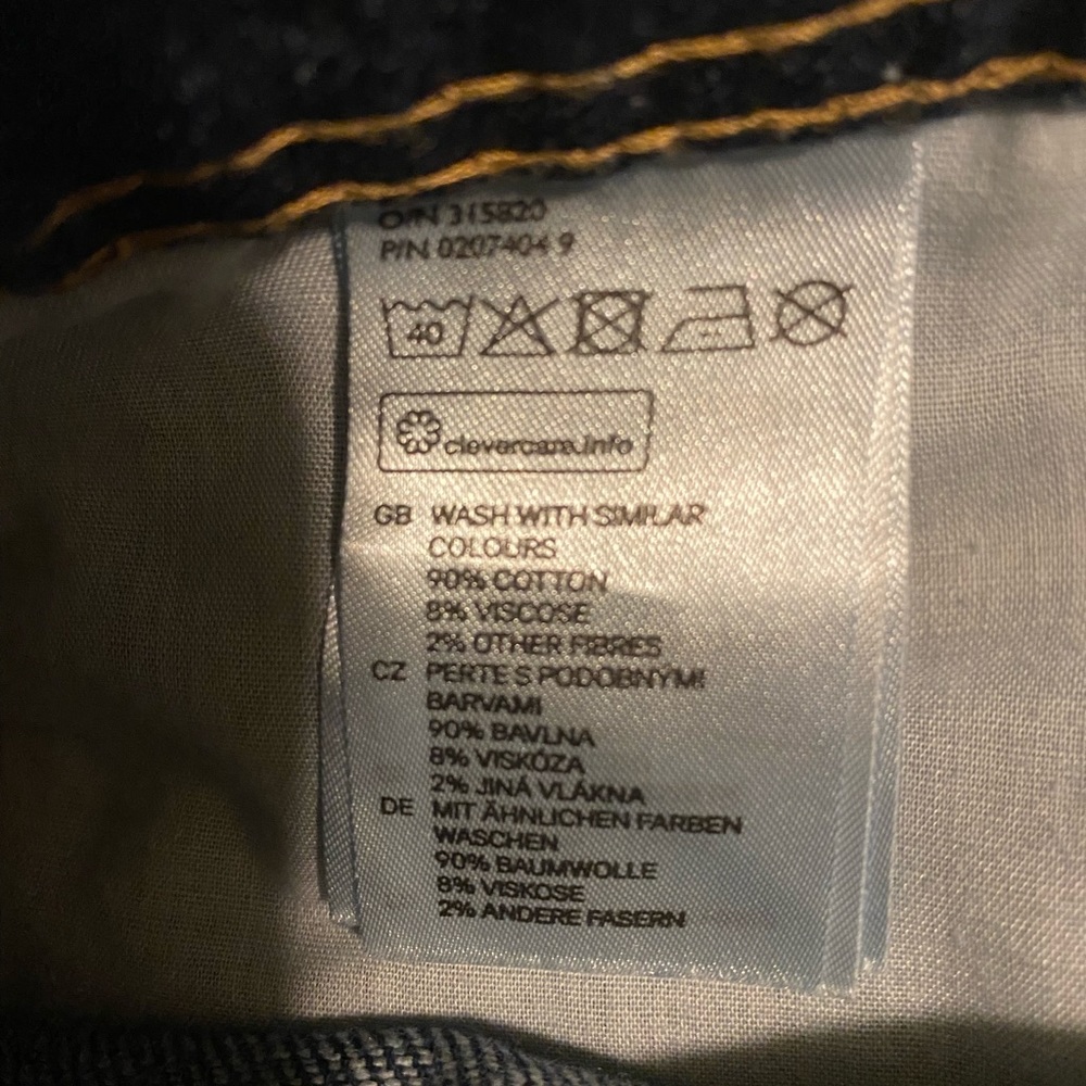 🔥New size 10 skinny low waisted jean shorts by H&M - Picture 6 of 8